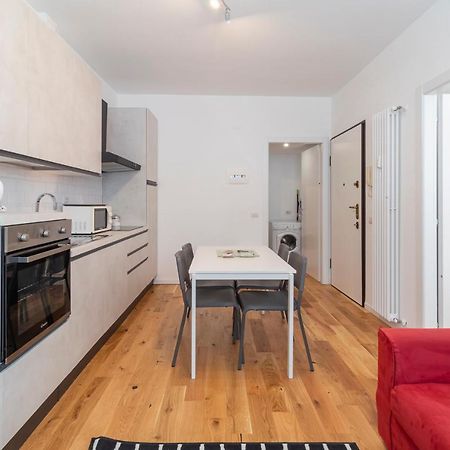 I Host Apartment - Fra Bartolomeo 16 ميلان المظهر الخارجي الصورة